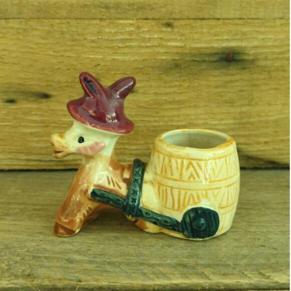 Vintage 50s Ceramic Donkey Pulling Barrel Cart Tiny Planter or Toothpick Holder - Picture 3 of 10